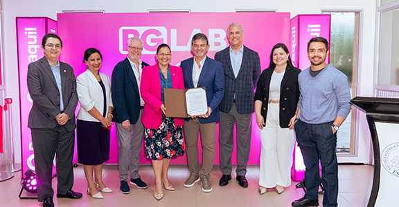 Banco Guayaquil, la primera institución financiera en impulsar el talento joven con su laboratorio de pasantías denominado  BG LAB en la ESPOL 